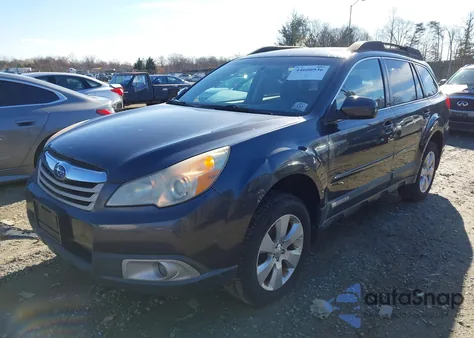 2011 Subaru Outback 2.5I Premium z USA, uszkodzony, nr VIN 4S4BRBGCXB3434594